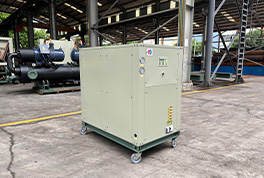 簡(jiǎn)單方便，工業(yè)箱式冷水機(jī)開辟新市場(chǎng)